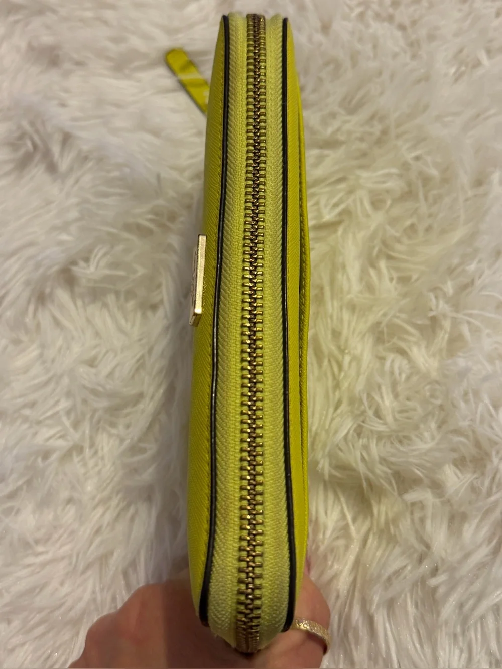 Kate Spade Neda Newbury Lane Zip Around Wallet Neon Yellow